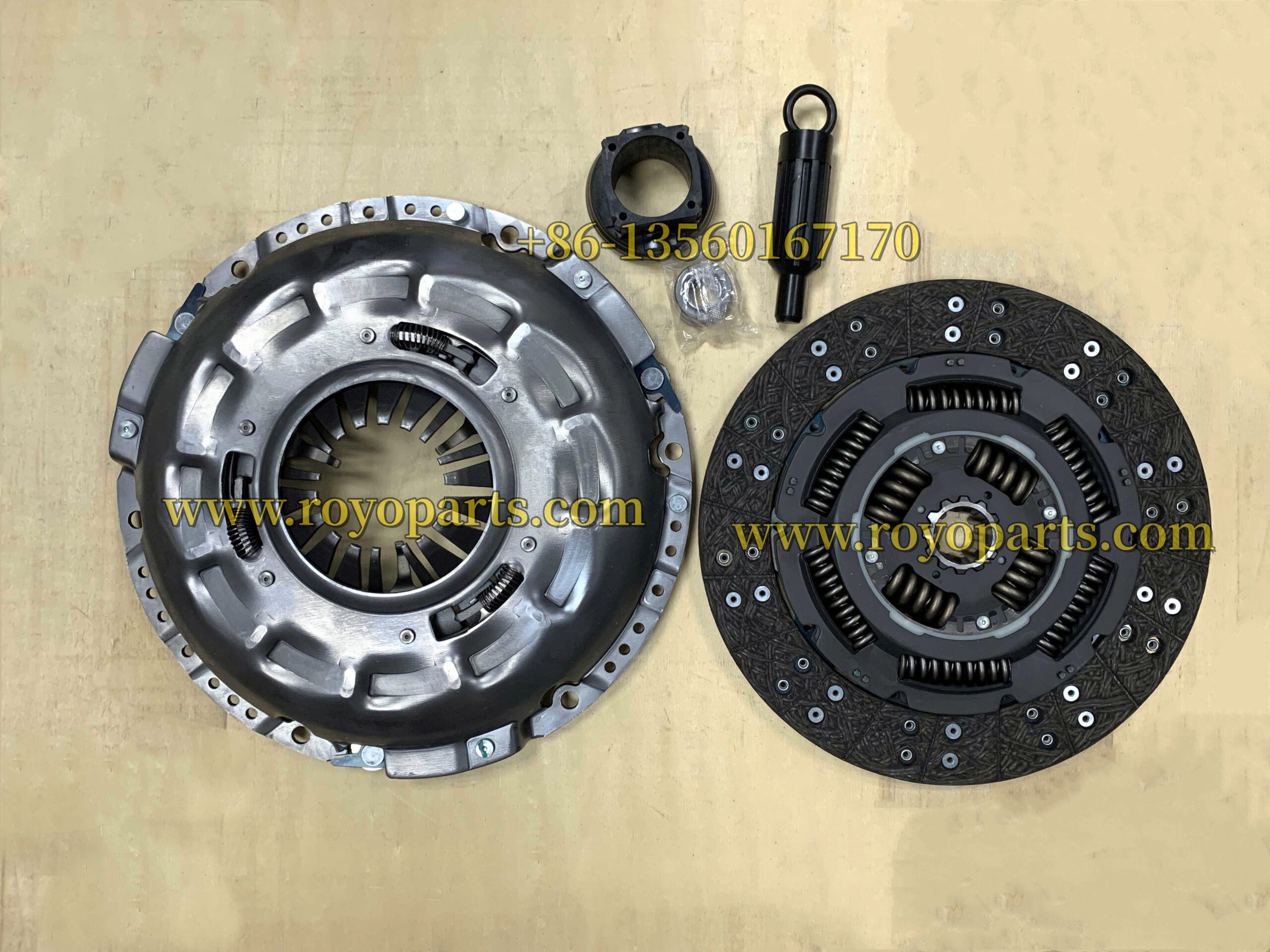 LuK NO. 07-179 CLUTCH KIT compatible with Ford F350, Ford F250, Ford F250 Pickup